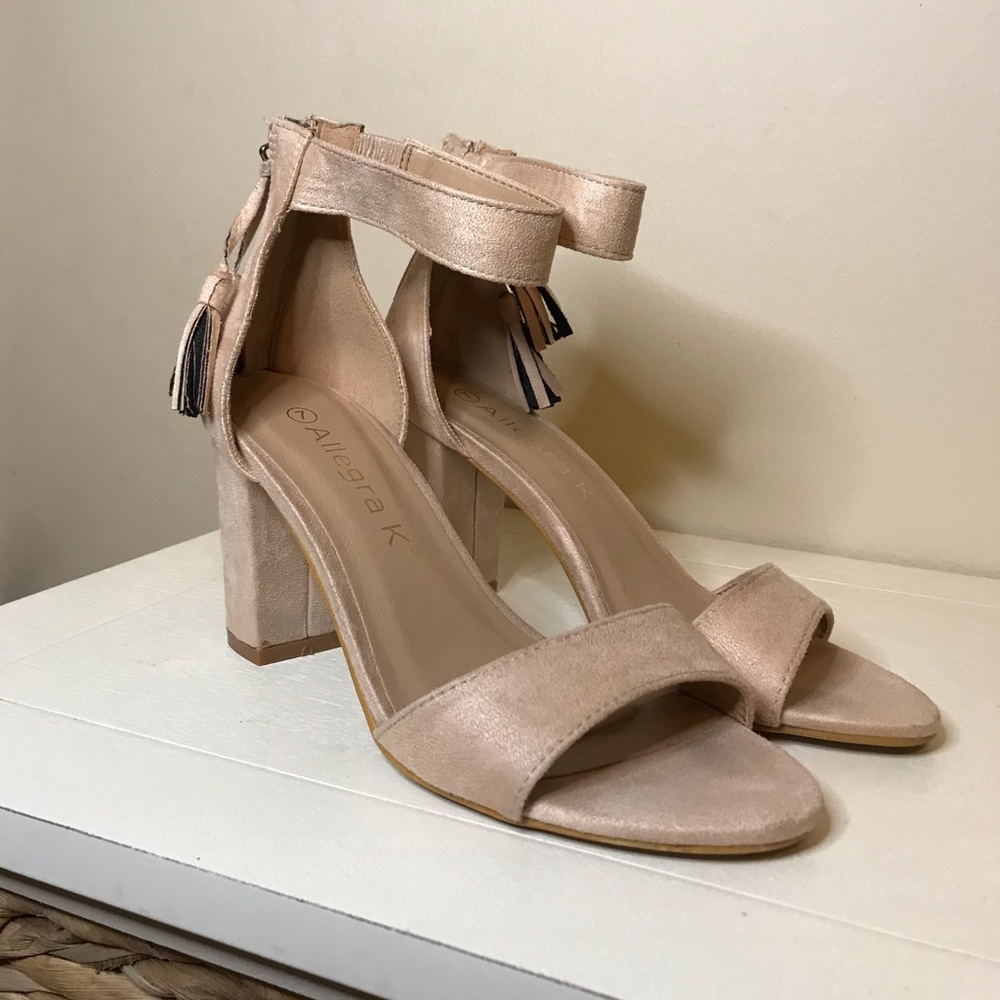 Allegra K - Ankle Strapped Heels